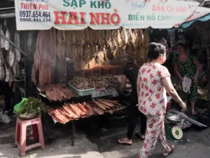 Hi Thi Ky Saigon wholesale flower market