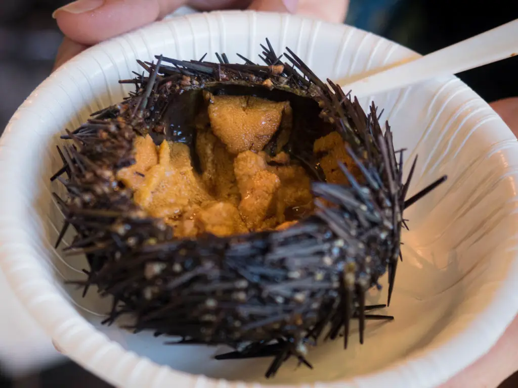 Eat street food snack Tsukiji