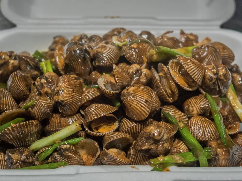blood clams in pepper sauce