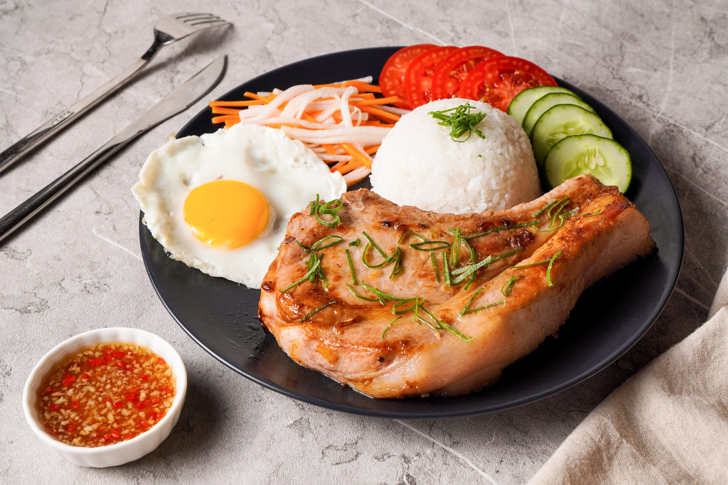 Exploring Vietnam's Culinary Delights: 7 Must-Try Dishes and Their ...